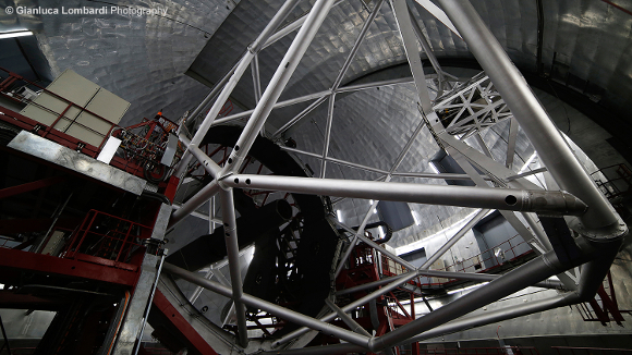 Il Gran Telescopio CANARIAS dentro la sua cupola - Foto di Gianluca Lombardi